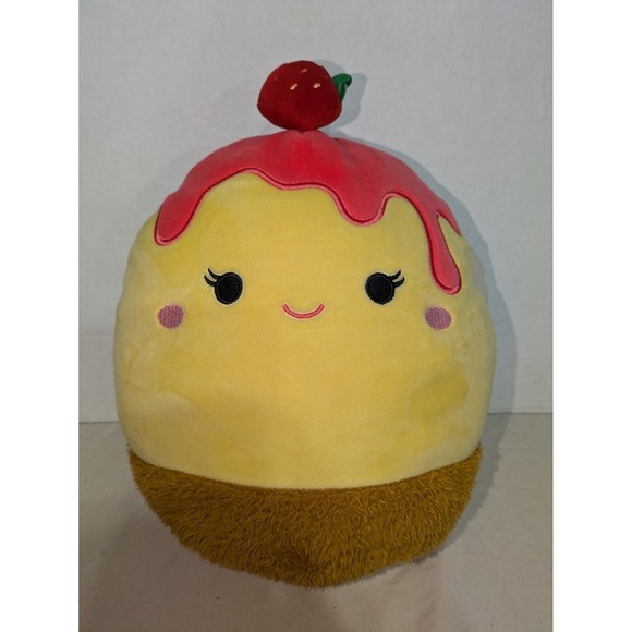 Squishmallows Other - Squishmallows Niala Strawberry Cheesecake Cupcake Plush Stuffed Animal No Tag 9"